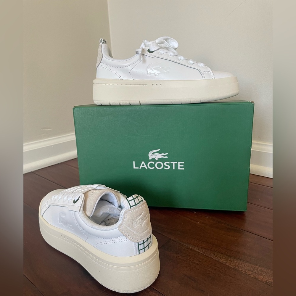 NWT Lacoste White Carnaby Platform Trainers - Picture 3 of 5